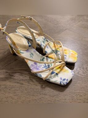 Bandolino Women's Keltie Heeled Sandal 9.5